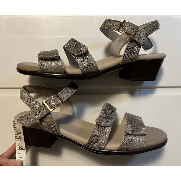 SAS Savanna Sandals Women's 8.5 M Brown Silver Gold Leather Snake Strappy Heels - Picture 8 of 11
